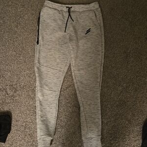 DOYOUEVEN joggers with Black Drawstring